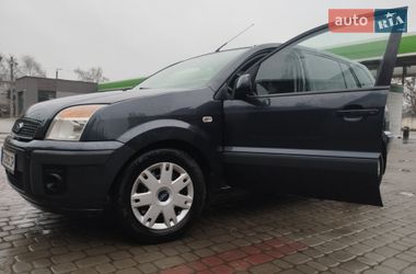 Хетчбек Ford Fusion 2008 в Надвірній