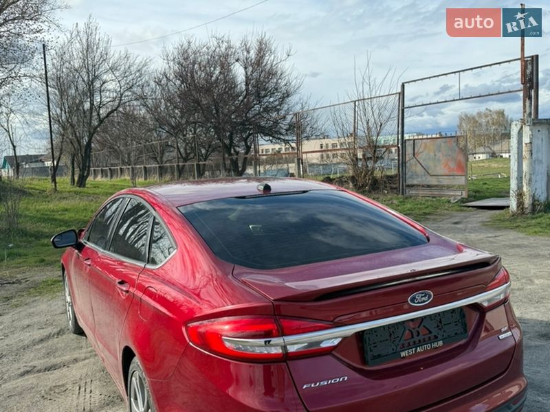 Седан Ford Fusion 2016 в Білій Церкві