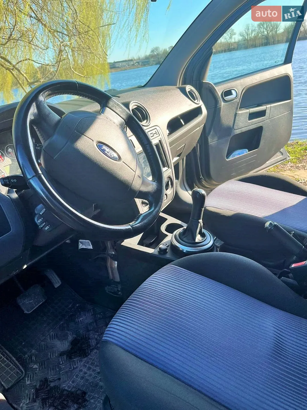 2010 Ford Fusion - мініатюра 14
