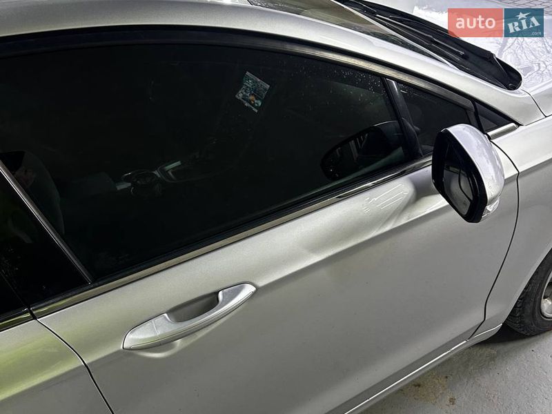 Седан Ford Fusion 2013 в Коломые