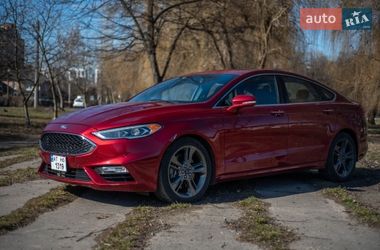 Седан Ford Fusion 2016 в Івано-Франківську