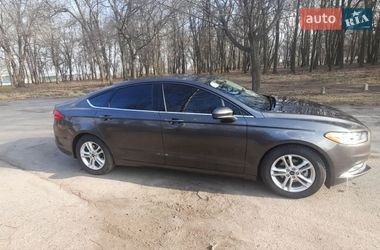 Седан Ford Fusion 2018 в Хоролі