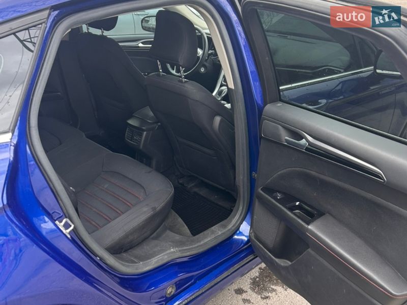 Седан Ford Fusion 2016 в Днепре