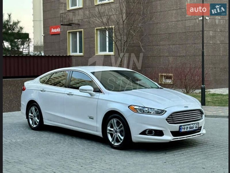 Седан Ford Fusion 2015 в Хмельницком фото 3 Седан Ford Fusion 2015 в Хмельницком