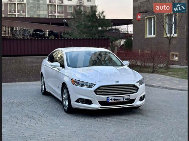 Седан Ford Fusion 2015 в Хмельницком фото 11 Седан Ford Fusion 2015 в Хмельницком