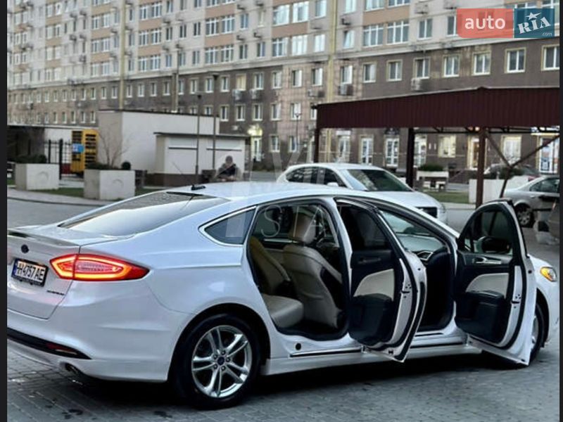 Седан Ford Fusion 2015 в Хмельницком фото 20 Седан Ford Fusion 2015 в Хмельницком