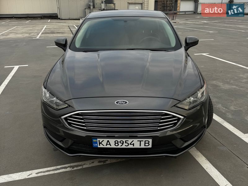 Седан Ford Fusion 2016 в Києві