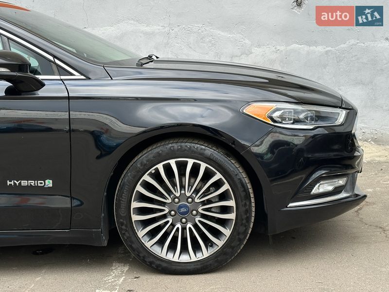 Седан Ford Fusion 2017 в Одесі