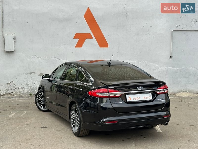 Седан Ford Fusion 2017 в Одесі
