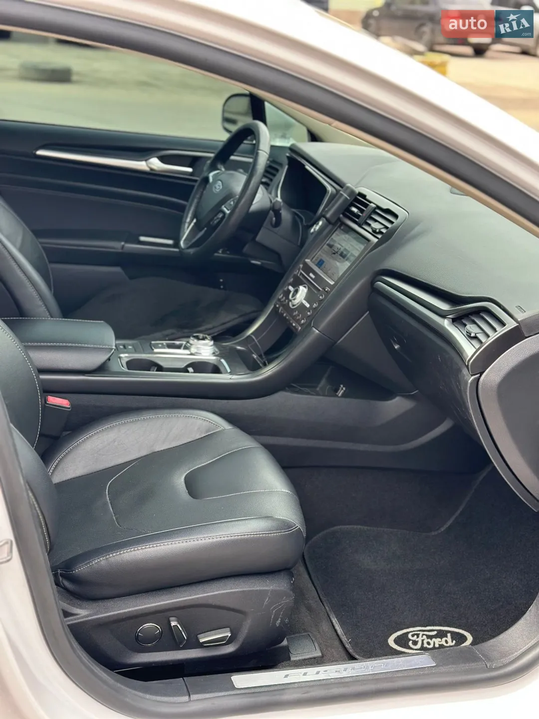 2019 Ford Fusion - мініатюра 38