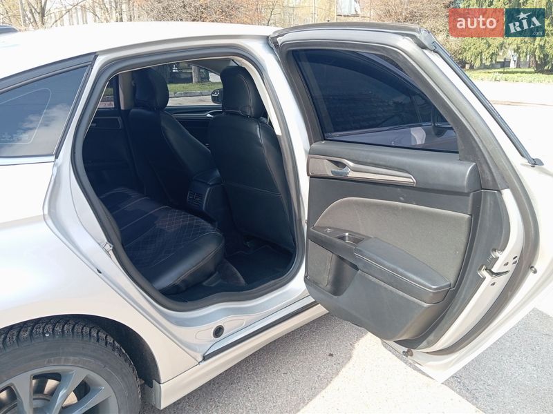 Седан Ford Fusion 2016 в Броварах