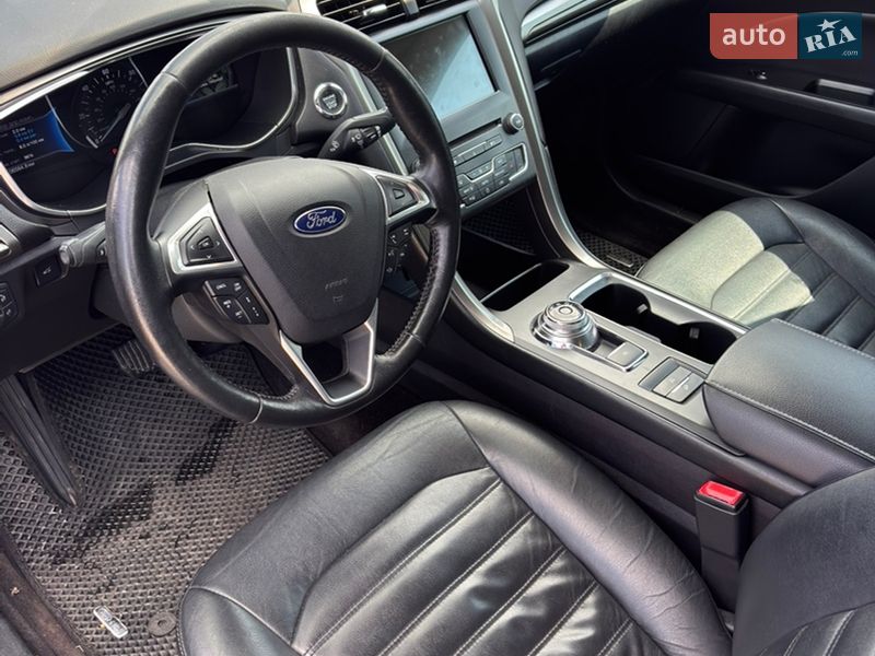 Седан Ford Fusion 2016 в Києві