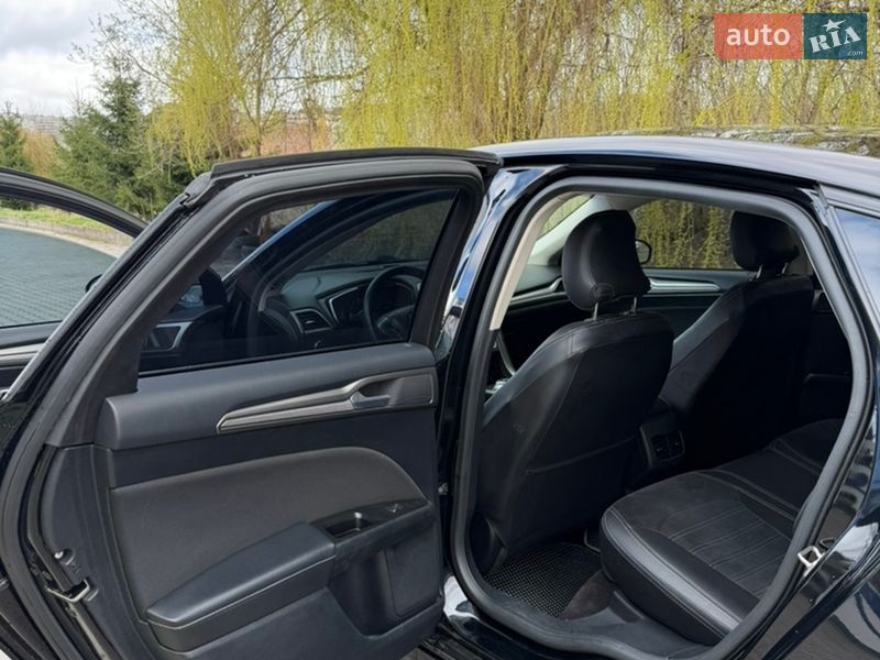 Седан Ford Fusion 2017 в Хмельницькому