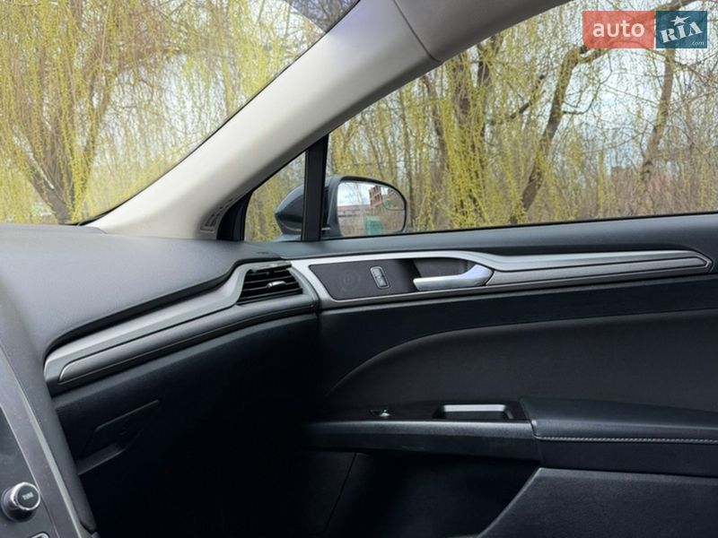 Седан Ford Fusion 2017 в Хмельницькому