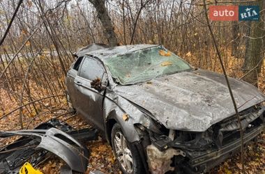 Седан Ford Fusion 2015 в Глухові