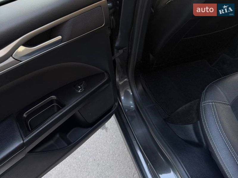 Седан Ford Fusion 2017 в Києві
