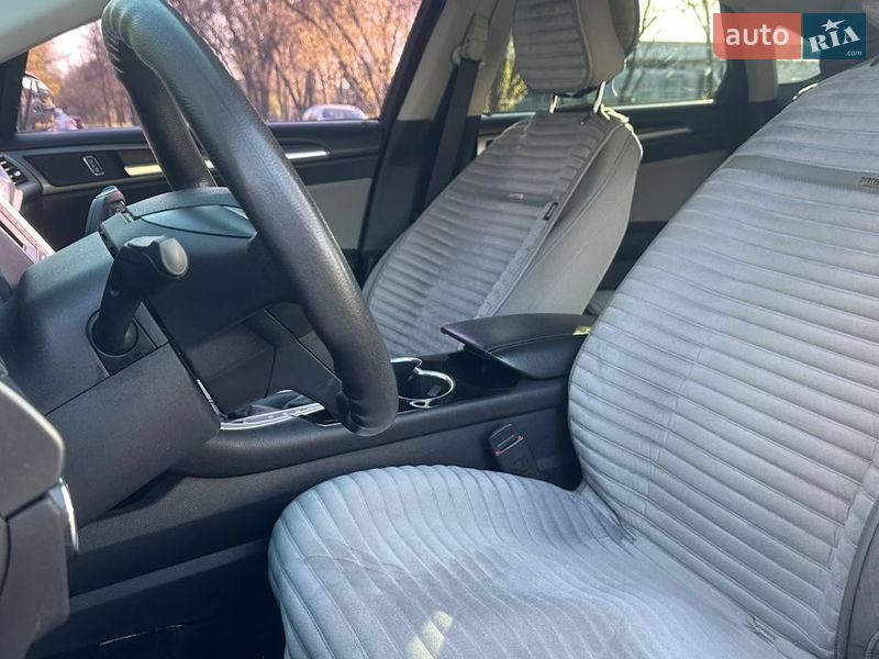 Седан Ford Fusion 2015 в Черкасах фото 19 Седан Ford Fusion 2015 в Черкасах