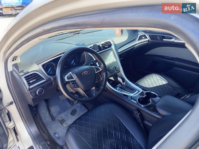 Седан Ford Fusion 2014 в Запорожье