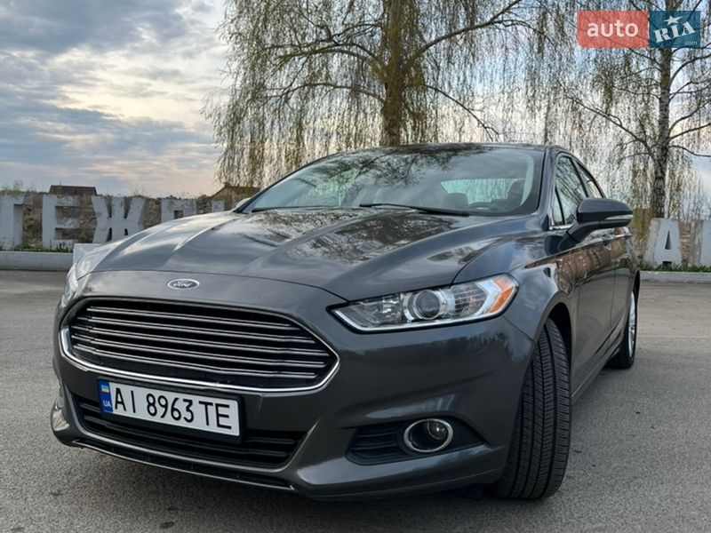 Седан Ford Fusion 2014 в Киеве