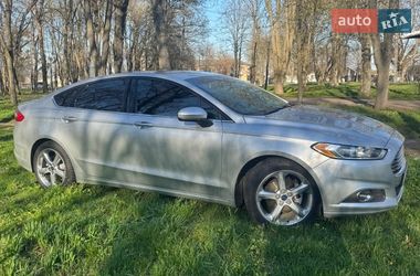 Седан Ford Fusion 2016 в Яготині