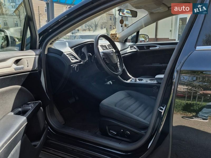 Седан Ford Fusion 2018 в Одессе