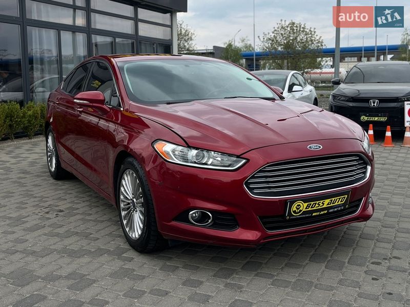 Седан Ford Fusion 2016 в Мукачево