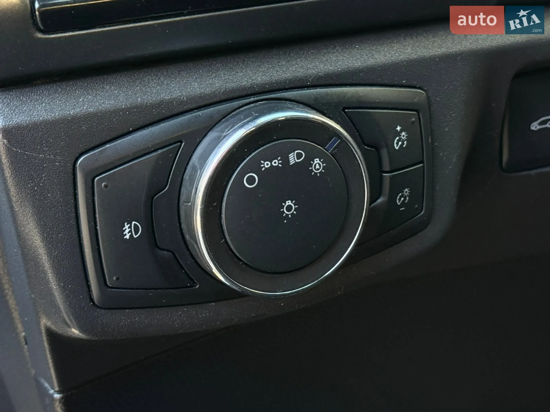 2015 Ford Fusion - мініатюра 52