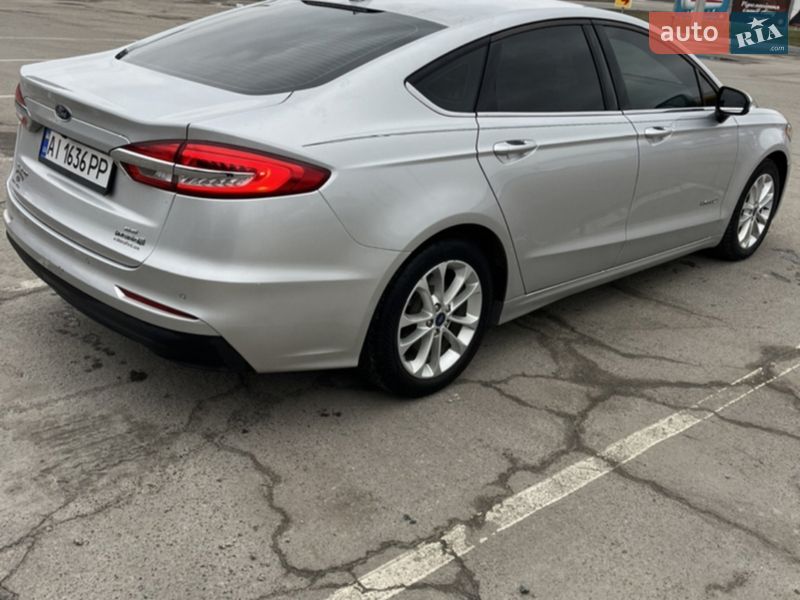 Седан Ford Fusion 2019 в Одессе