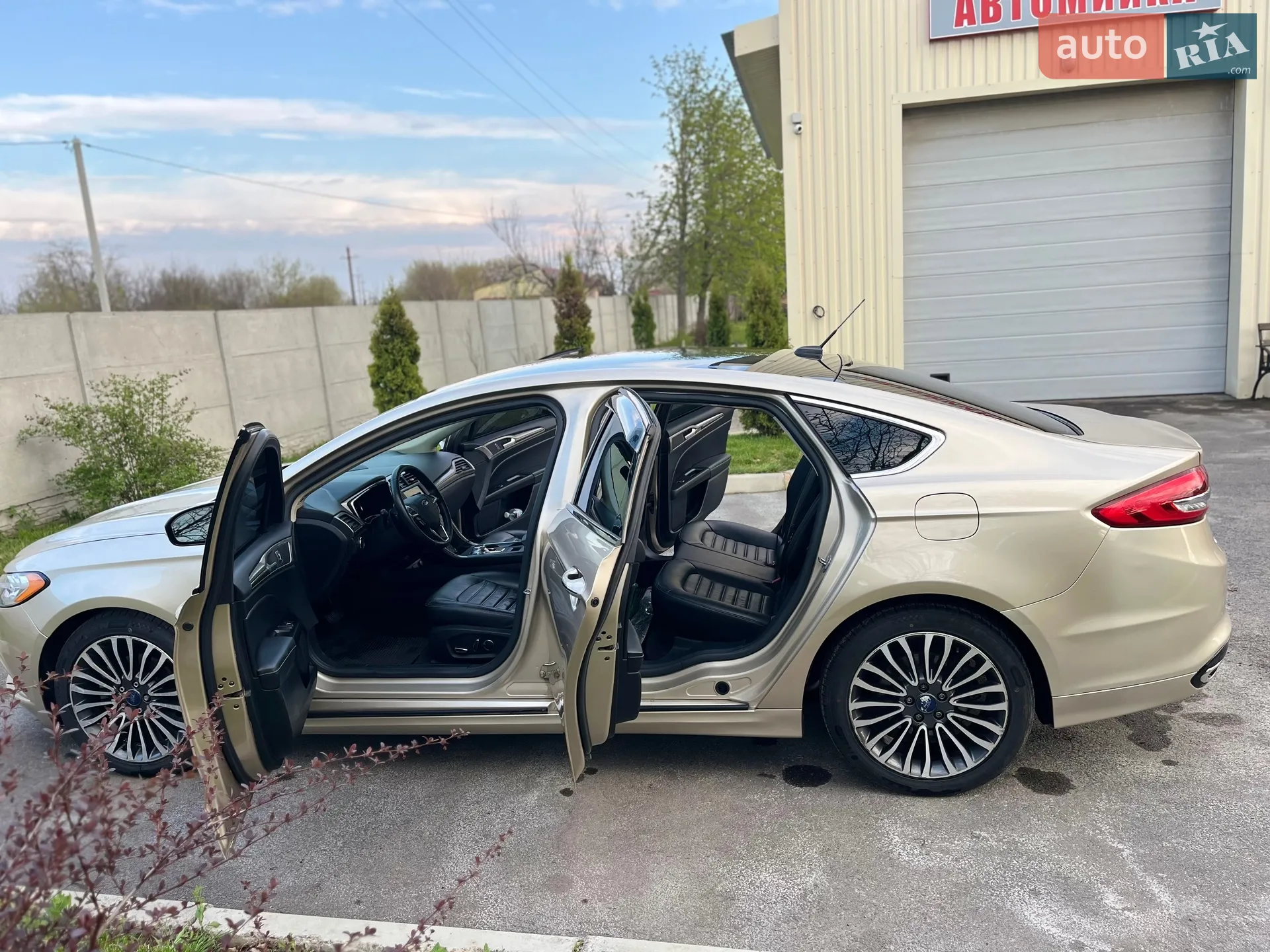 2016 Ford Fusion - мініатюра 9