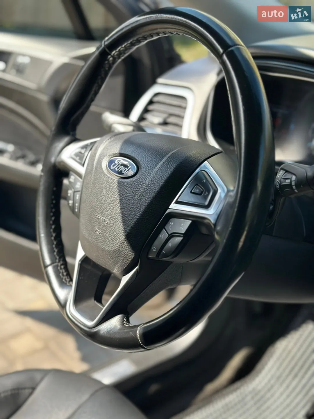 2013 Ford Fusion - мініатюра 23