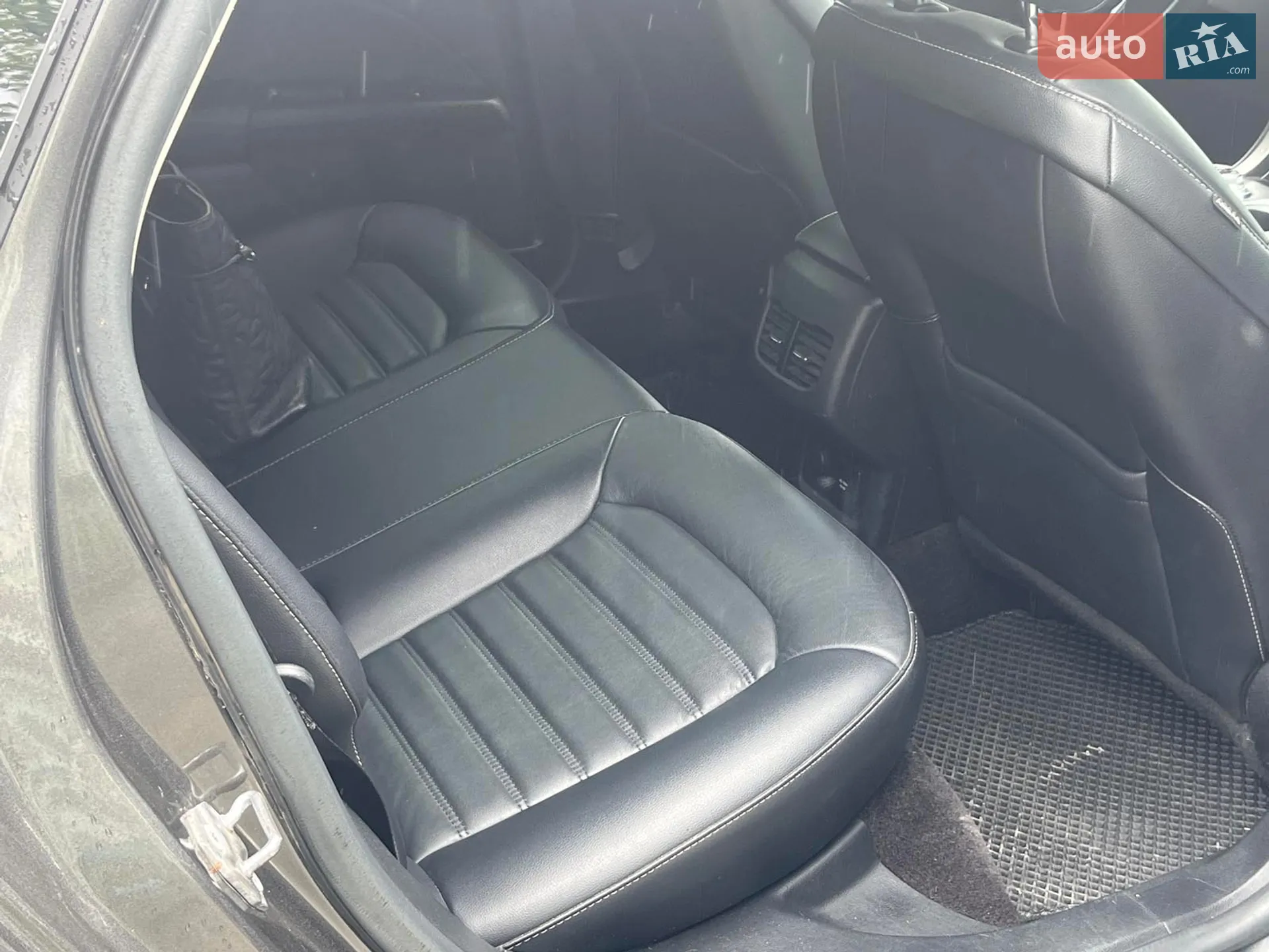 2016 Ford Fusion - мініатюра 25