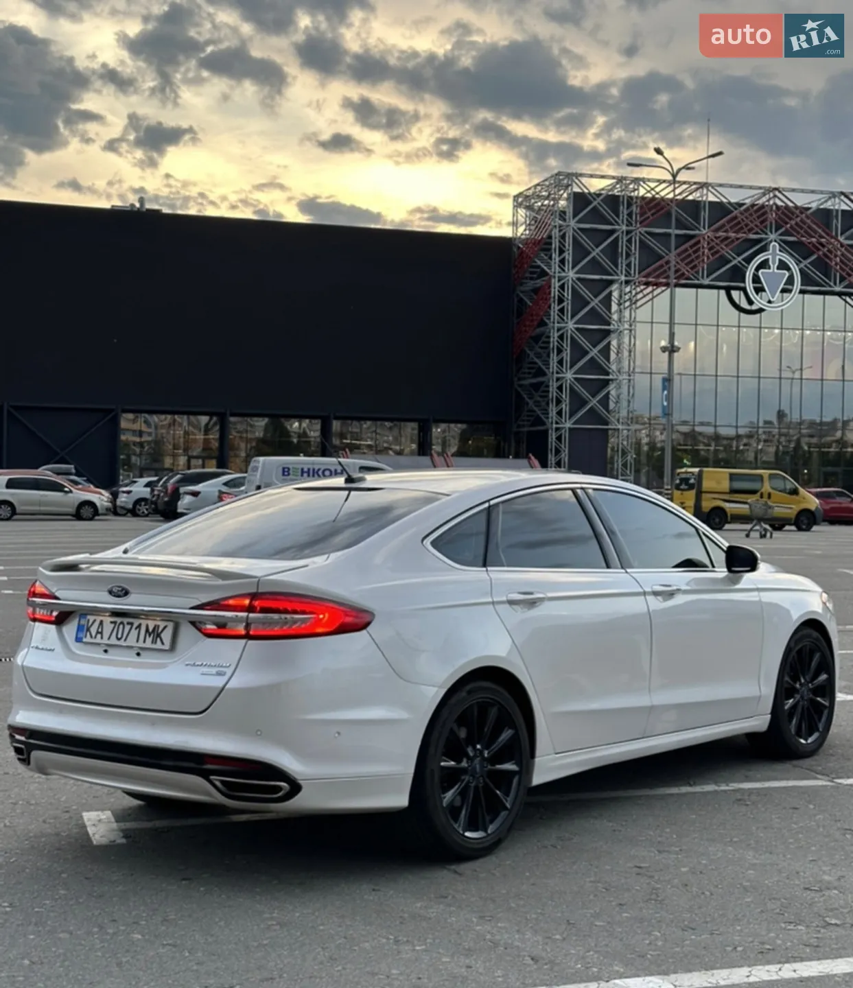 2016 Ford Fusion - мініатюра 2