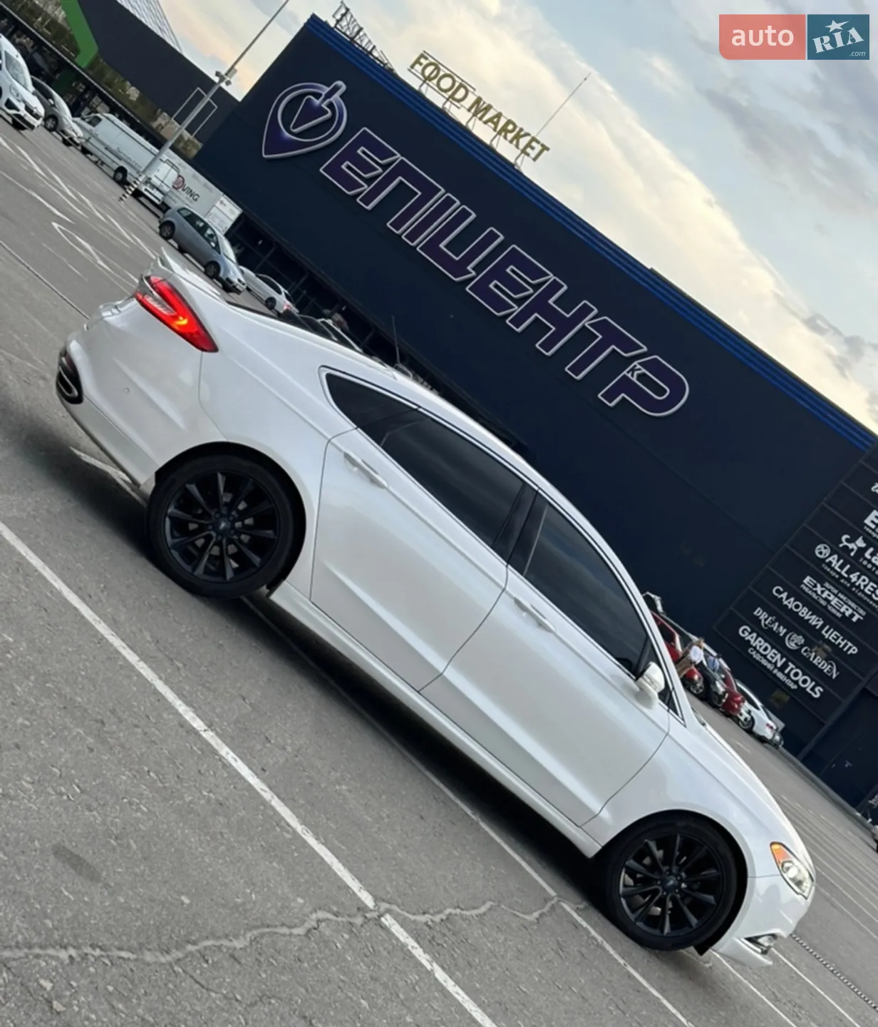 2016 Ford Fusion - мініатюра 4