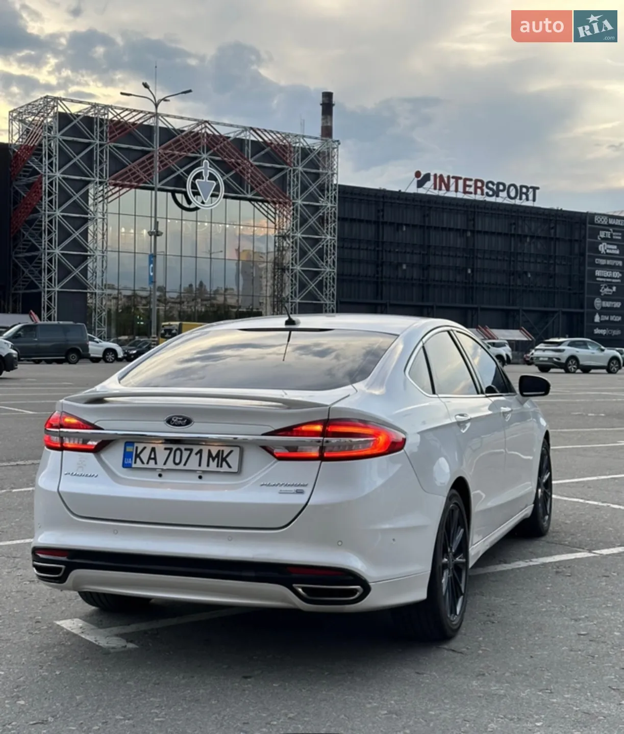 2016 Ford Fusion - мініатюра 5