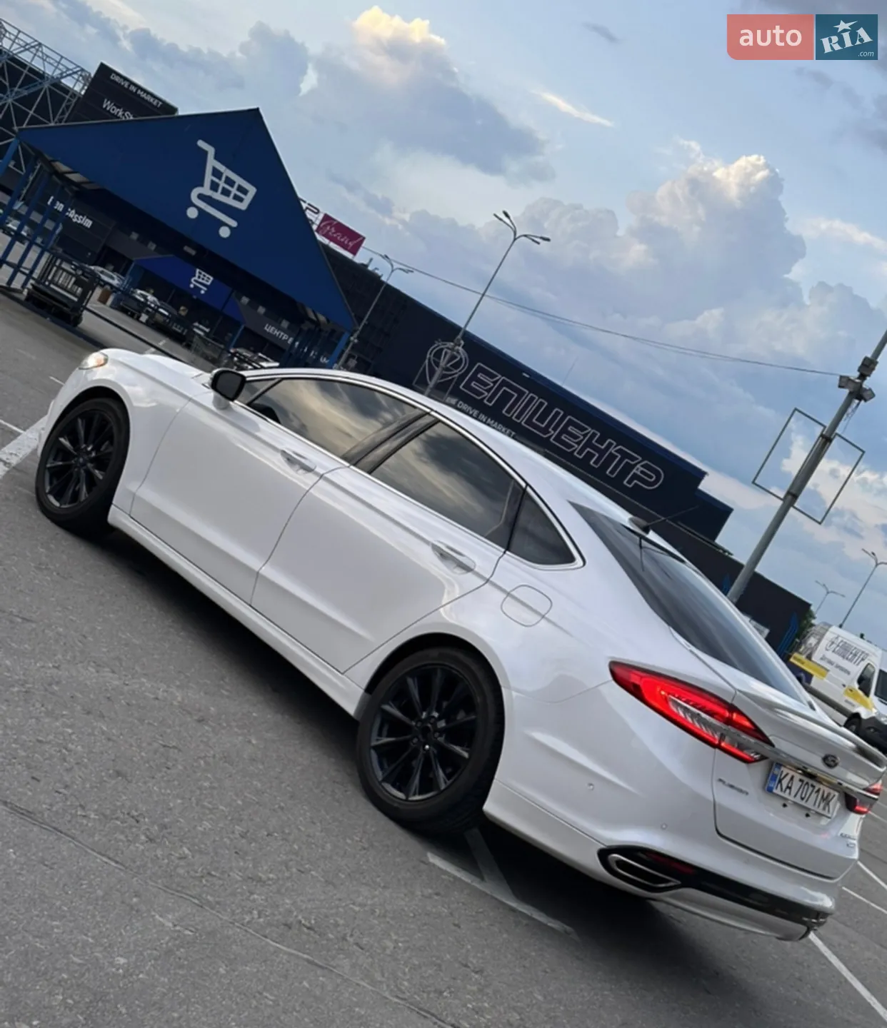 2016 Ford Fusion - мініатюра 8