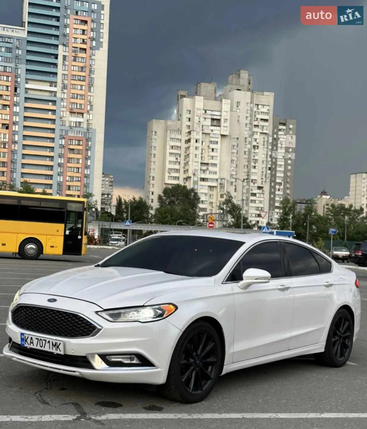 2016 Ford Fusion - мініатюра 9