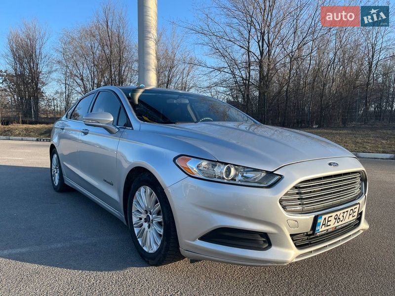 Ford Fusion 2015