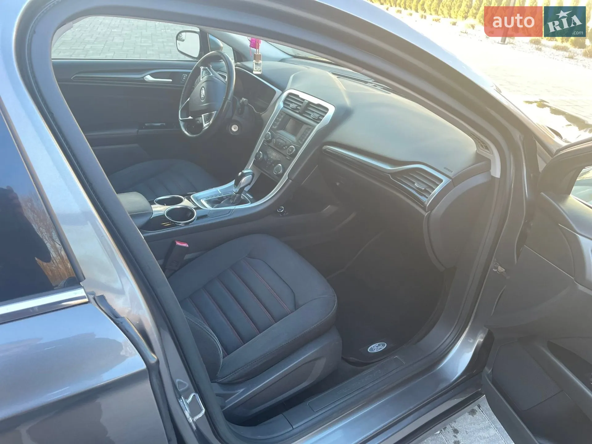 2013 Ford Fusion - мініатюра 8