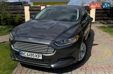 Седан Ford Fusion 2014 в Львове