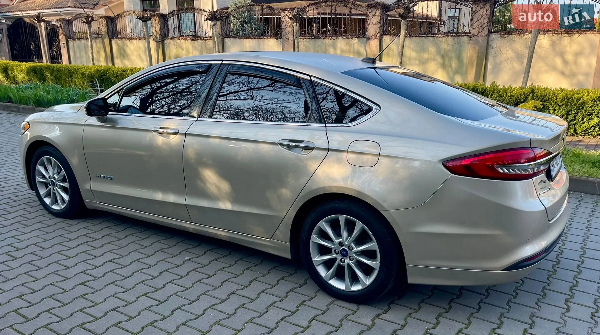 2016 Ford Fusion - мініатюра 17