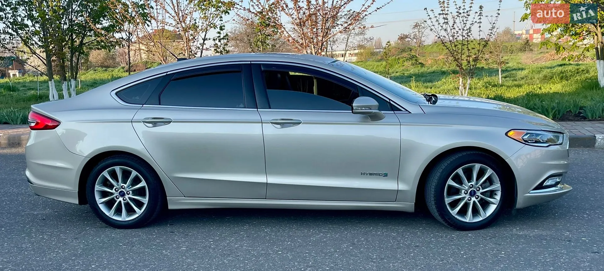 2016 Ford Fusion - мініатюра 15