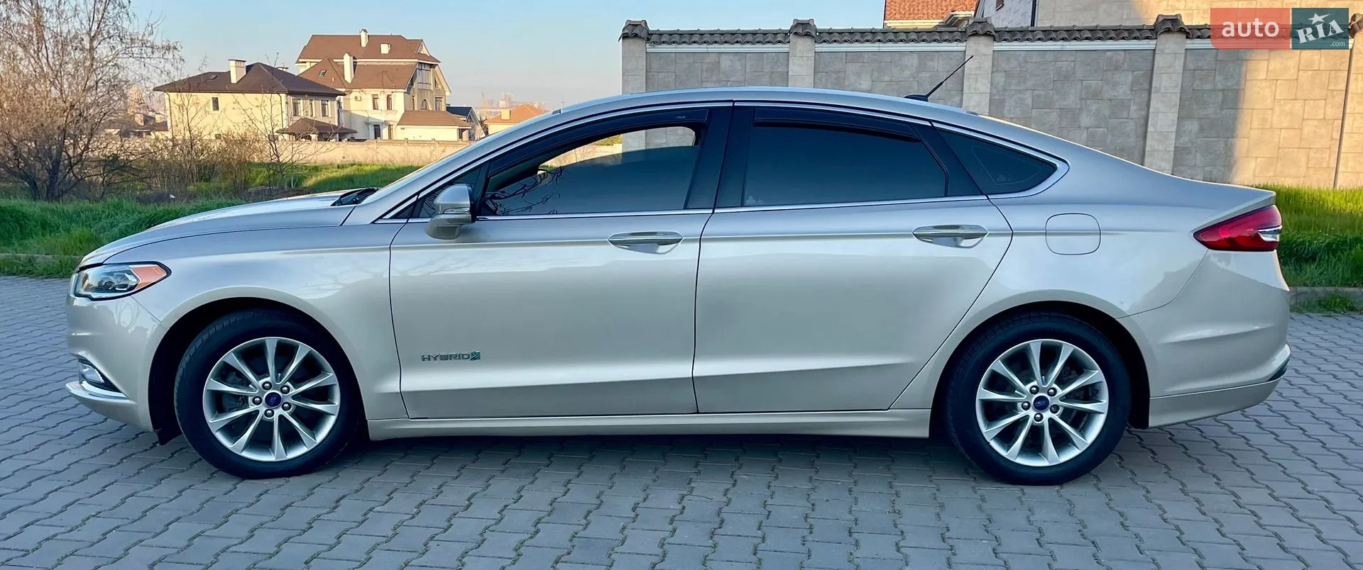 2016 Ford Fusion - мініатюра 21