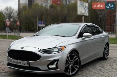 Седан Ford Fusion 2018 в Днепре
