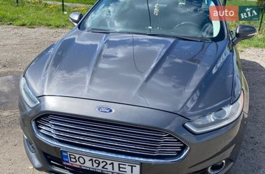 Седан Ford Fusion 2015 в Тернополі