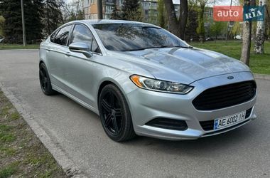 Седан Ford Fusion 2013 в Кривом Роге