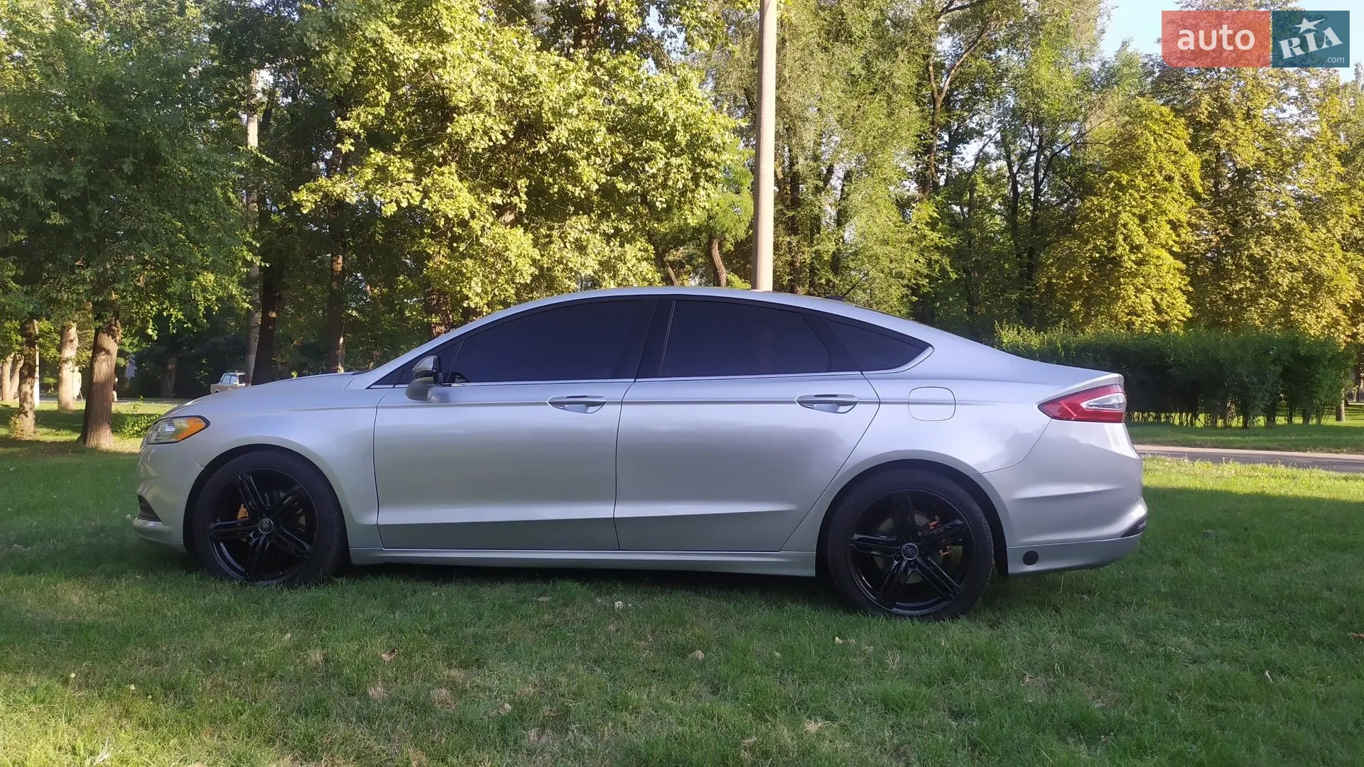 2013 Ford Fusion - мініатюра 8