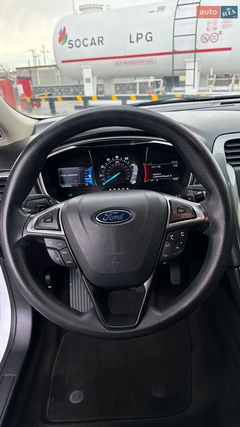 2017 Ford Fusion - мініатюра 12