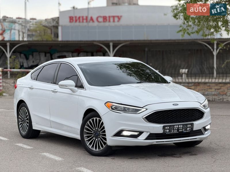 Ford Fusion 2016