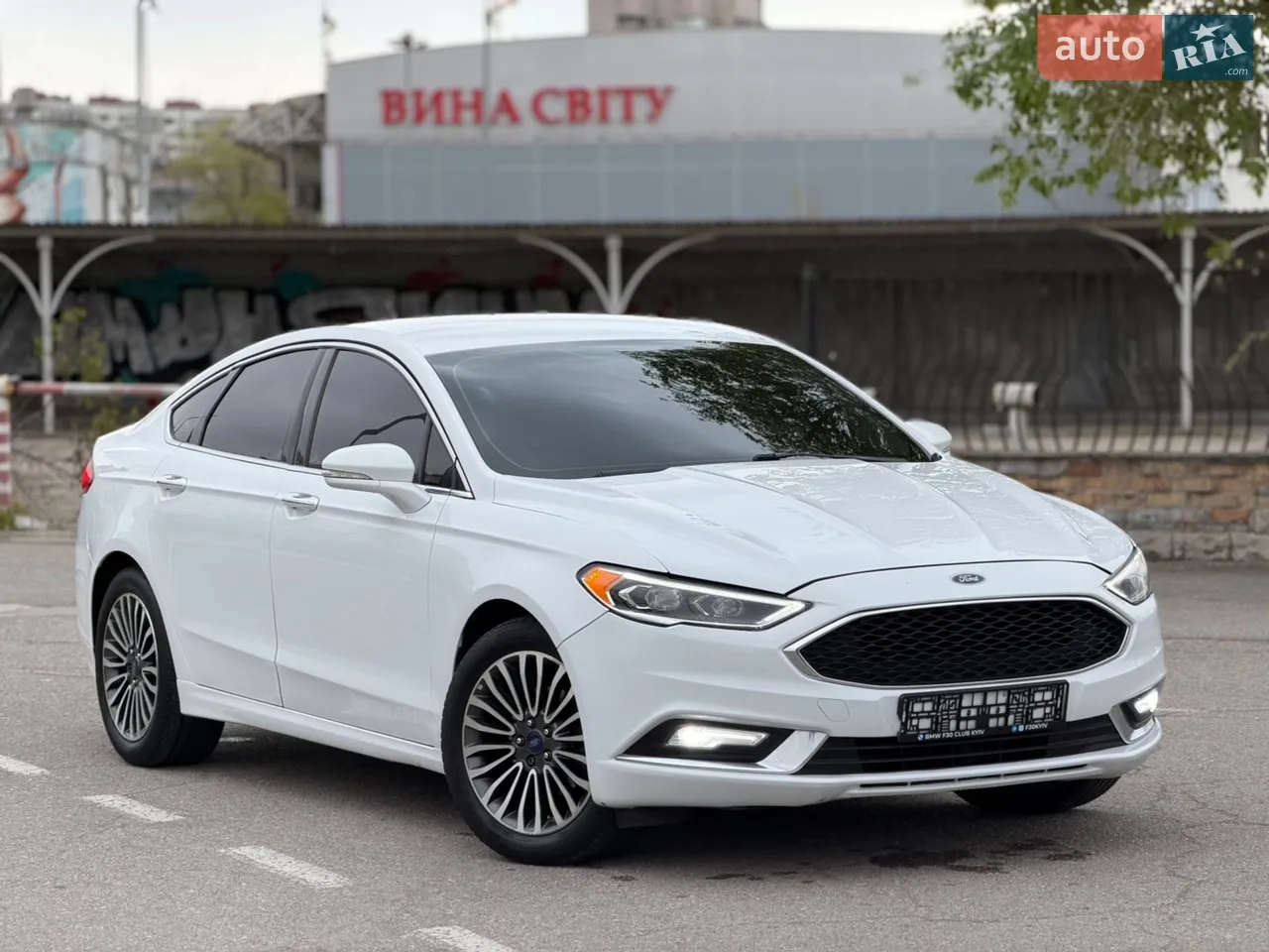 2016 Ford Fusion - мініатюра 25