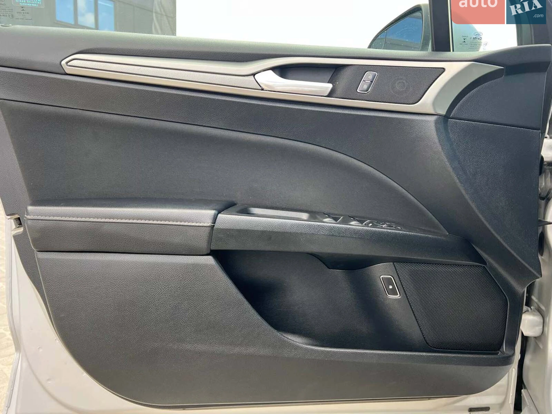2017 Ford Fusion - мініатюра 18